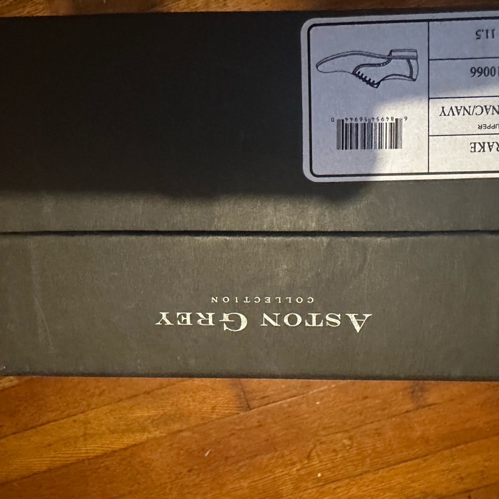 Aston grey men’s shoe. Size 12
